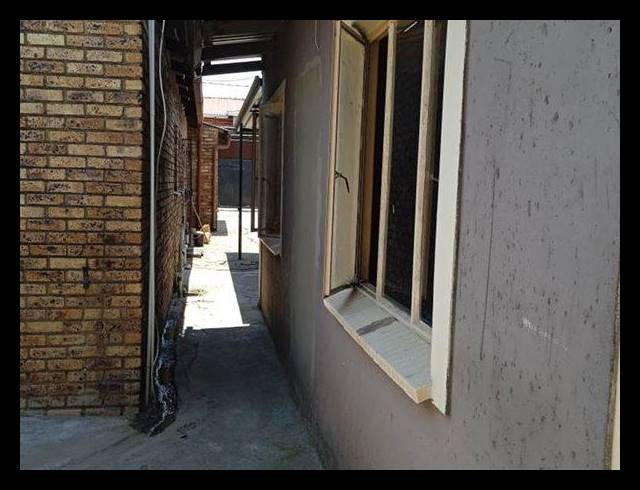 7 BEDROOM HOUSE FOR SALE IN ROSETTENVILLE